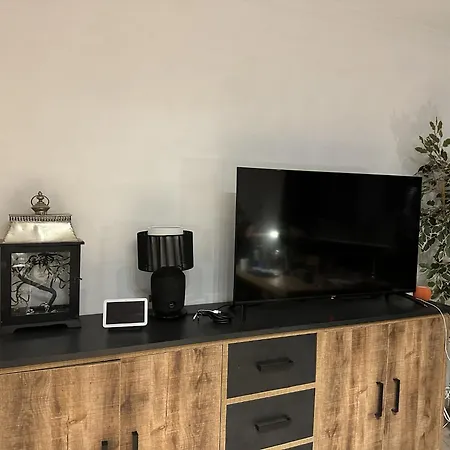 Aan Zee En Stad, Super Locatie En Volledig Gerenoveerd! شقة *
